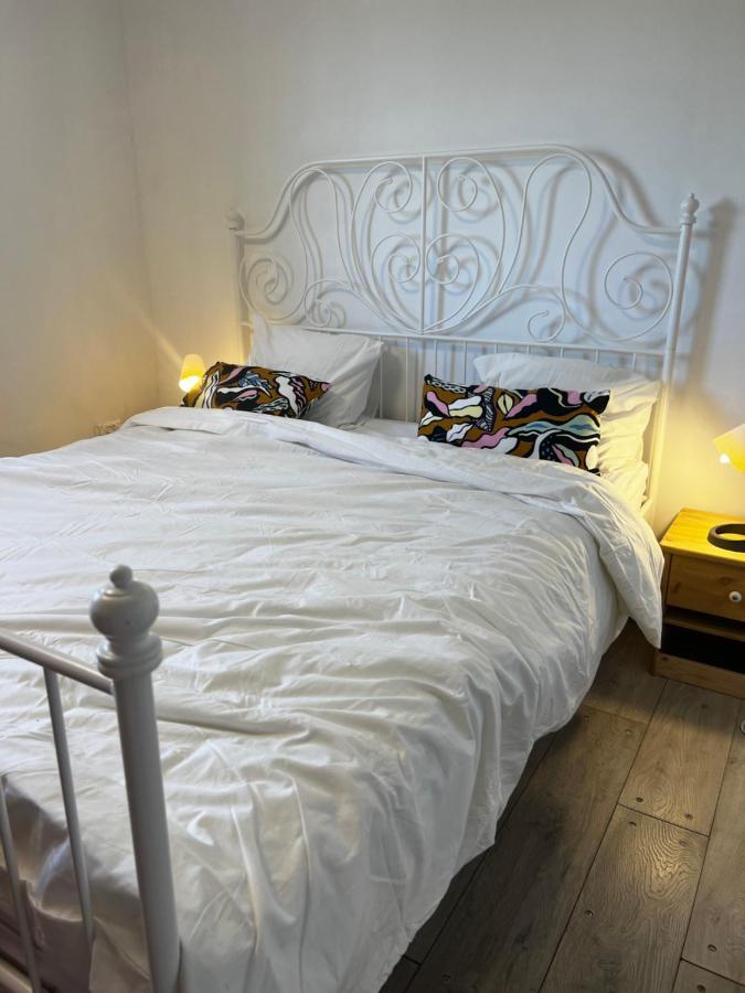Charming With Sea View At Marina Village